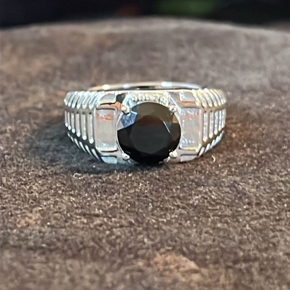 MENS 10 NWT BLACK SPINEL RING IN STAINLESS STEEL 3.60ctw